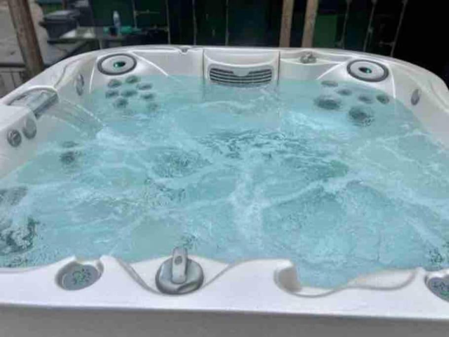 Villa House 10 Mins To Tower Bridge Hot Tub & Parking Londres Exterior foto