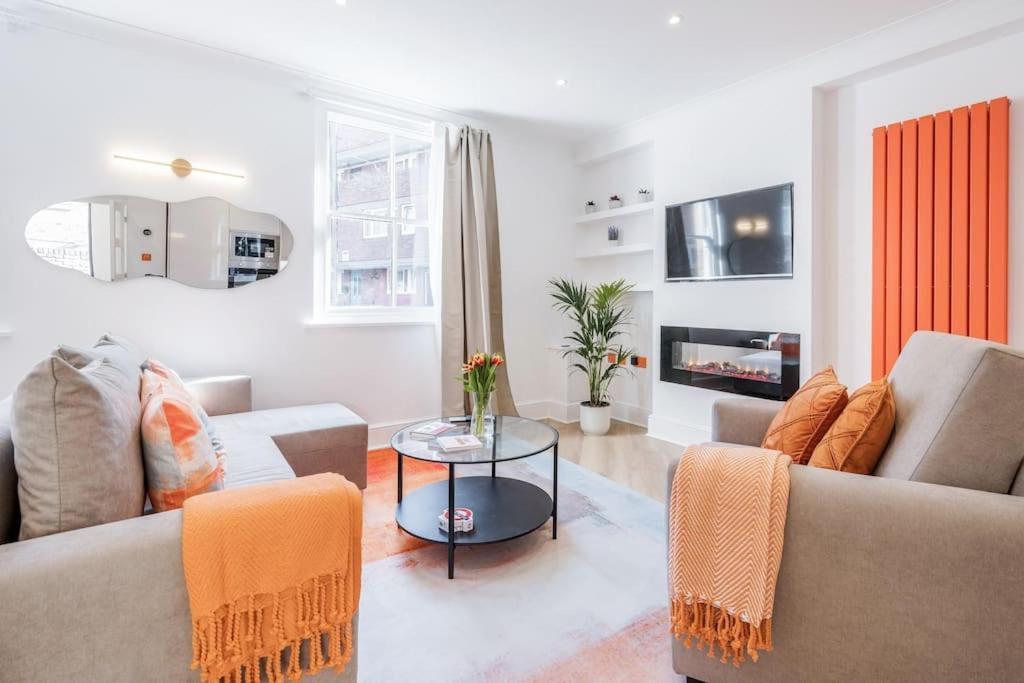 Villa House 10 Mins To Tower Bridge Hot Tub & Parking Londres Exterior foto